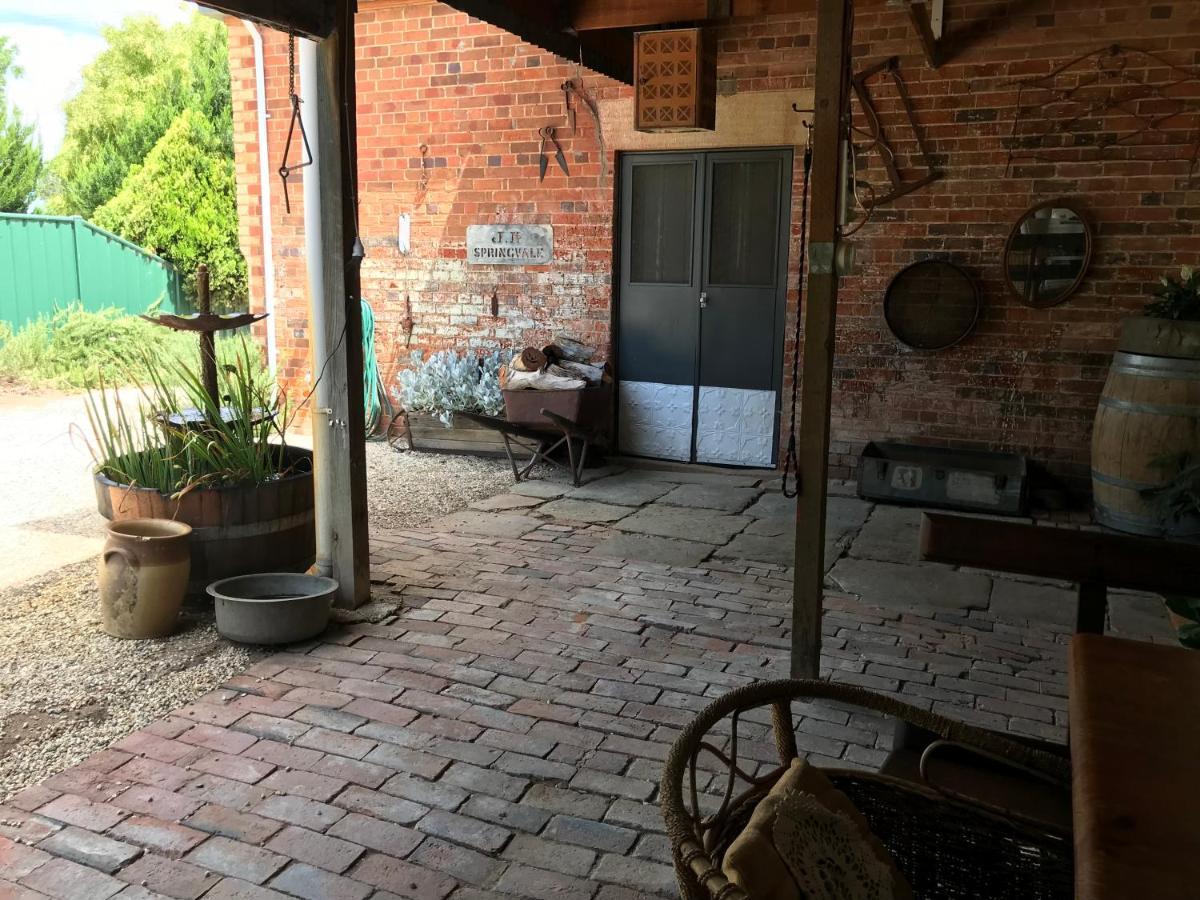 Fergusons Store Heathcote Екстериор снимка